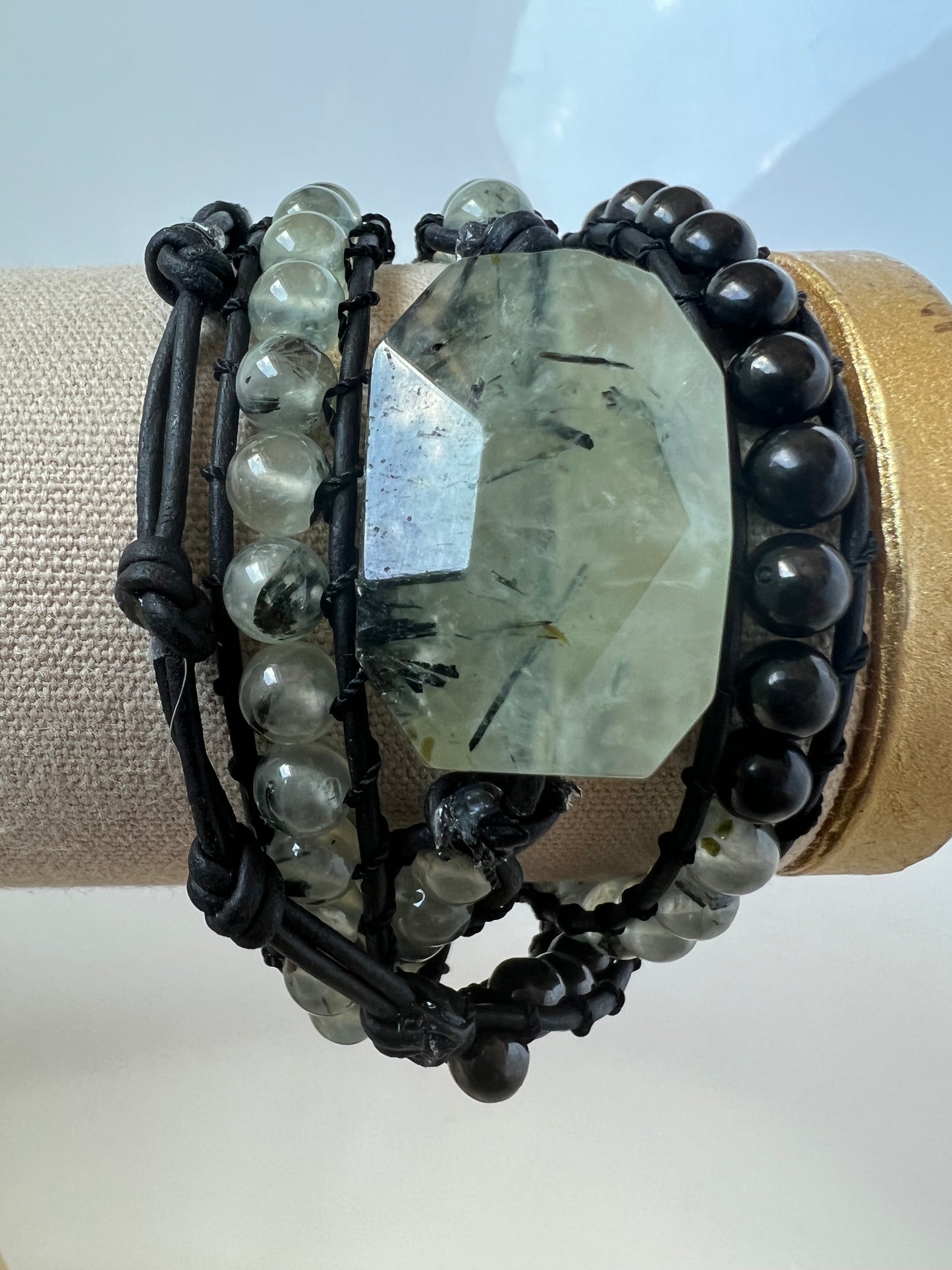 Prehnite and Shungite - Connect your Heart